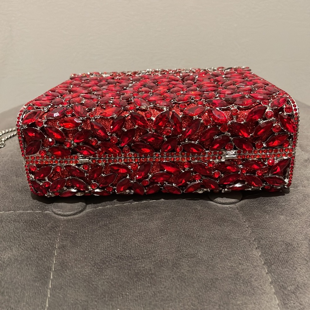 Ruby Red Clutch - Picture 5 of 10